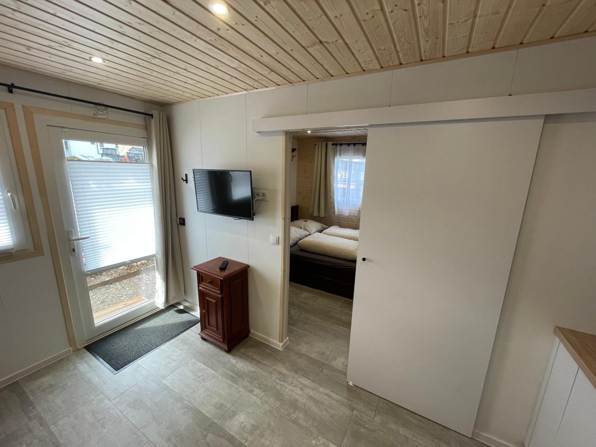 Tinyhaus #4 Huelben - Ortsrand - Kostenlose Parkplaetze Hulben Exterior foto